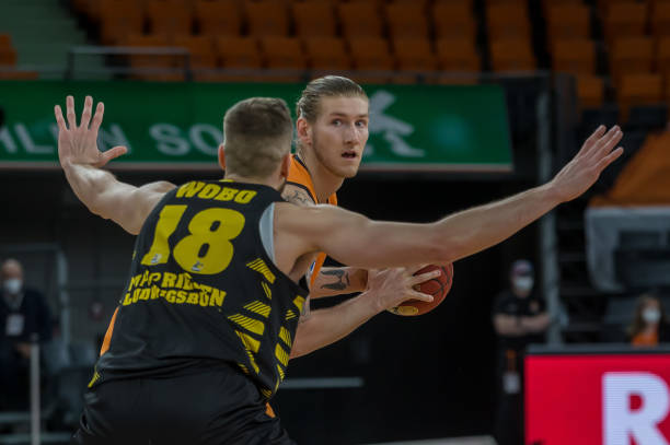 联赛的成功 联赛的成功